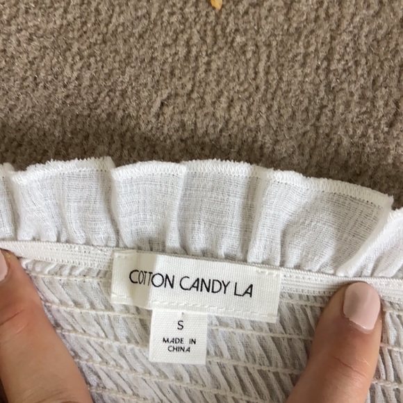 White puffy sleeve top - Picture 3 of 3